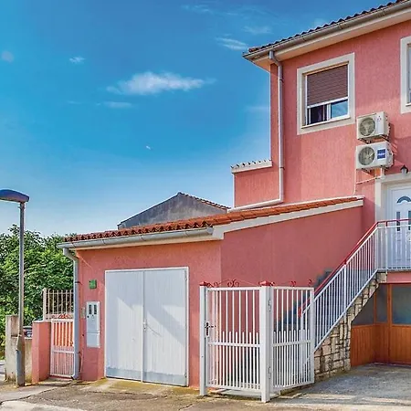 Loren Apartman *